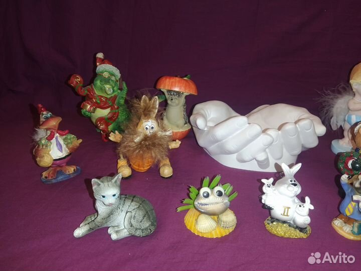 Статуэтки, фигурки, сувениры