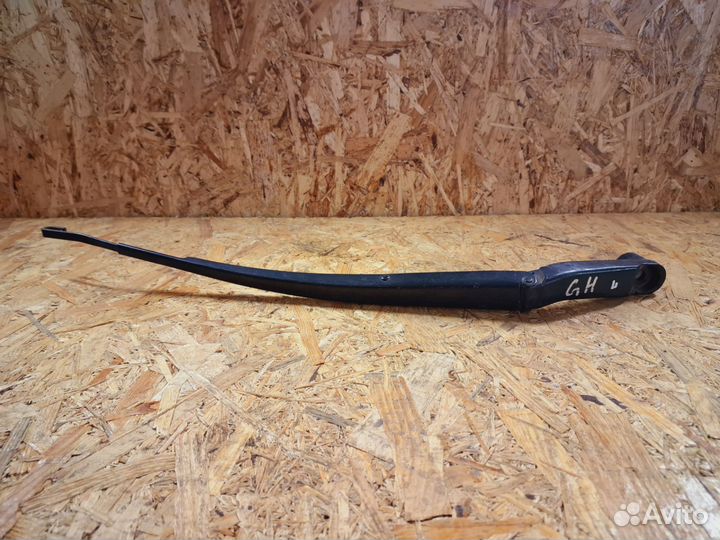 Поводок стеклоочистителя левый Mazda 6 GH