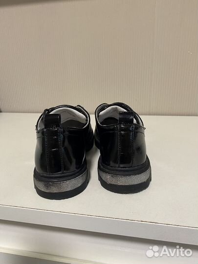 Полуботинки