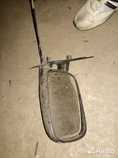 Зеркало правое Volkswagen Passat B3