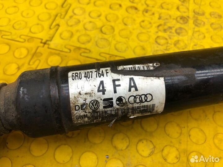 Вал приводной (Полуось) правый Volkswagen Polo CWV