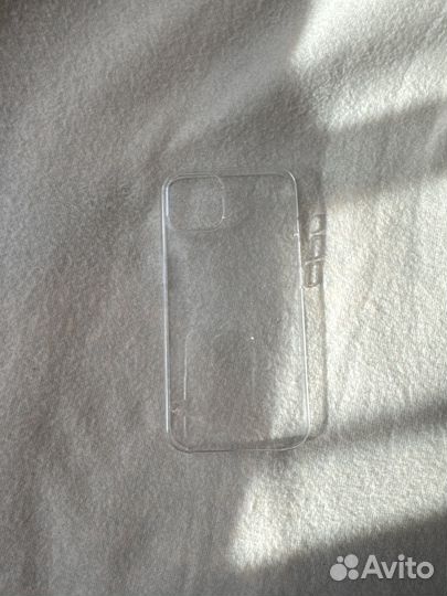 Чехол на iPhone 13