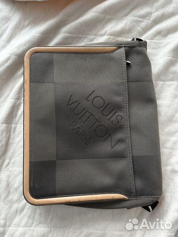 Сумка Louis Vuitton Massage Bag (Model M93030)