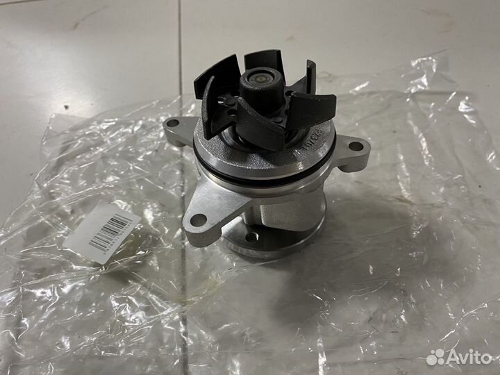 Водяной насос помпа Форд фокус 3 2л