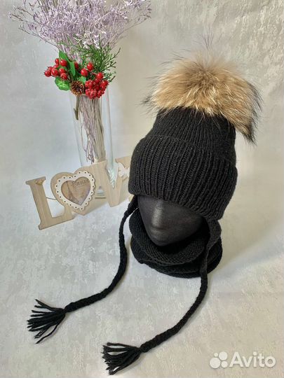 Шапка с помпоном и снуд