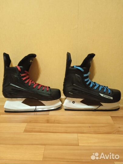 Коньки хоккейные 43 размер