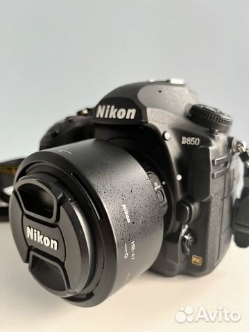 Зеркальный фотоаппарат Nikon d850 с объективом