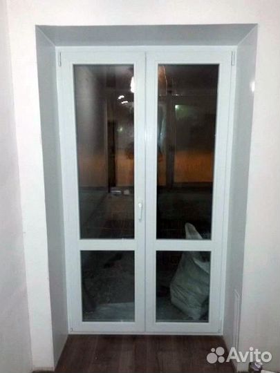 Балконная дверь двухстворчатая, 1500х2100 мм