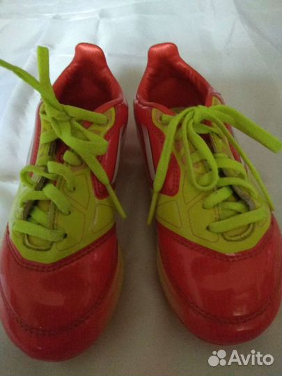 Бутсы футбольные для мальчика