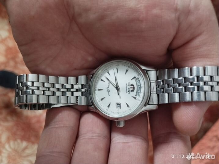 Часы ориент