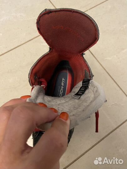 Хоккейные коньки bauer vapor x 800