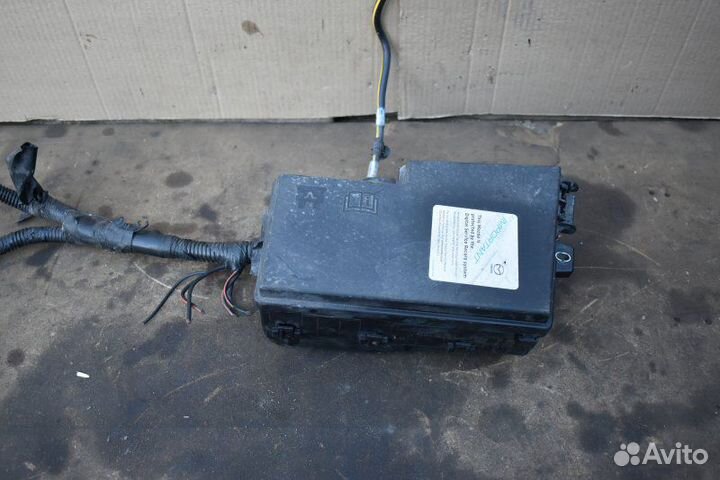 Блок предохранителей Mazda 3 BK 2003 - 2009