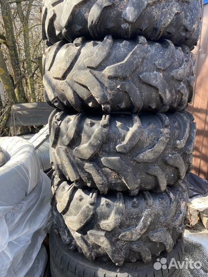Deestone Thunderer 225/10 R12 и 10.00/26 R12