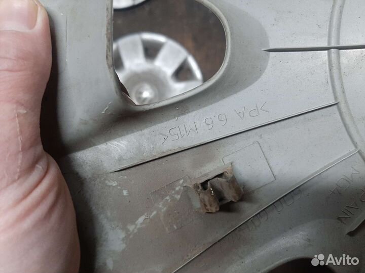 Колпаки фольксваген R15 оригиналы -3шт