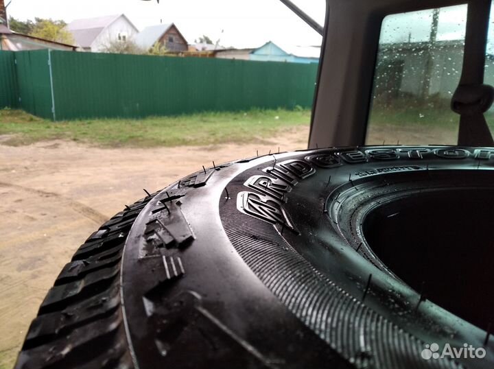 Bridgestone Dueler A/T 001 245/75 R16 108S