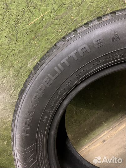 Nokian Tyres Hakkapeliitta 8 215/60 R16 99T