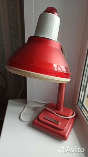 Лампа настольная
