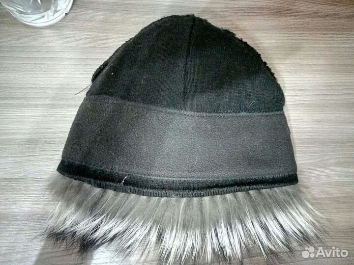 Шапка из чернобурки б/у