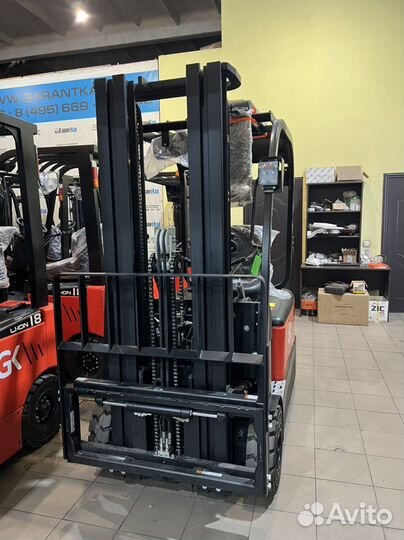 Вилочный погрузчик EP Equipment CPD18TV8, 2022