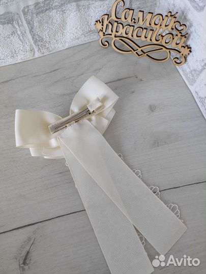 Бант на заколке