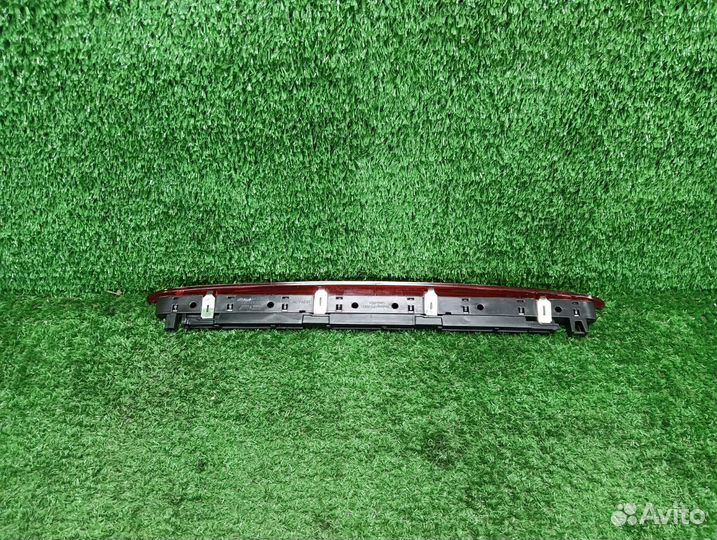 Дополнительный стоп сигнал Audi A6 C6 универсал VA