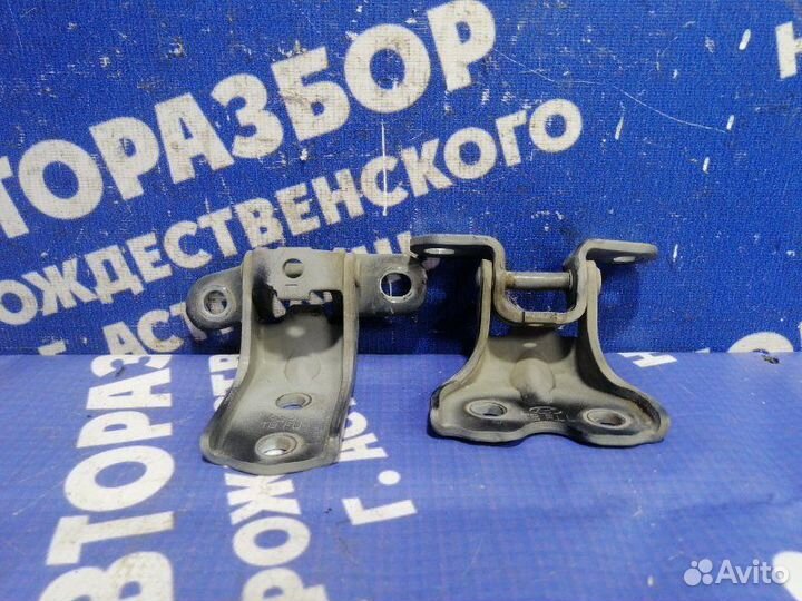 Петля двери Hyundai Getz хэтчбек 2007