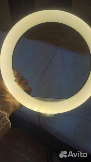 Кольцевая лампа 26 см