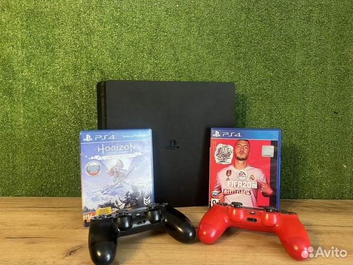 Sony PlayStation 4 slim