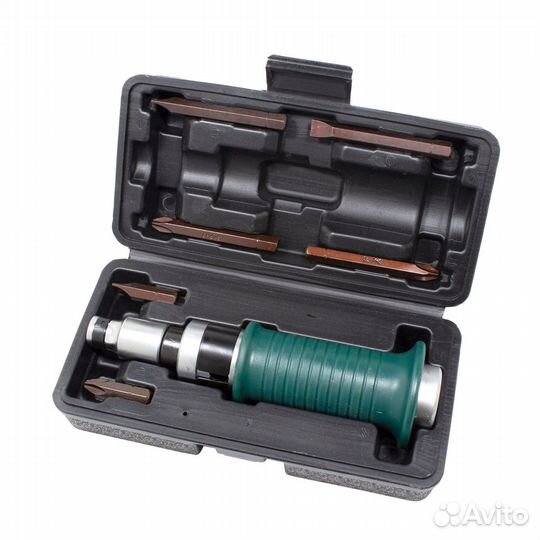 Отвертка ударная с защитной рукояткой, набором бит