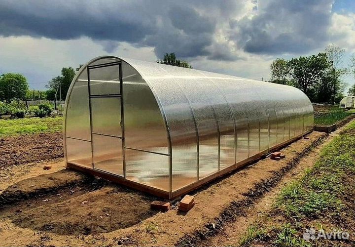 Теплица из поликарбоната