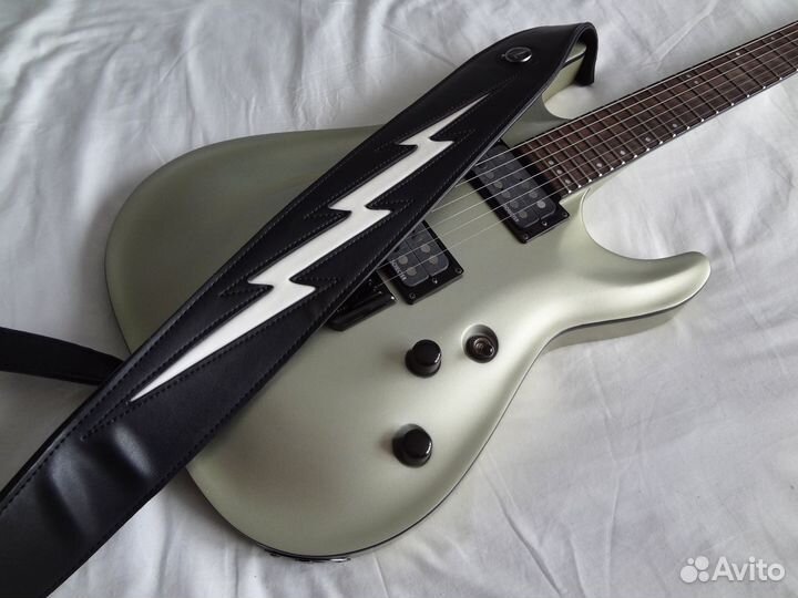 Электрогитара Schecter Stealth C-1 с комплектом