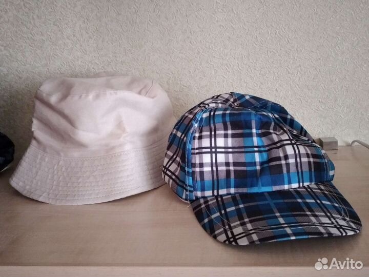 Панама и кепка