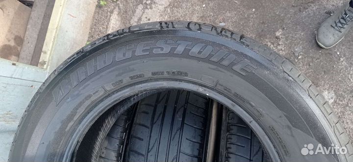 Bridgestone Dueler H/P 215/65 R16