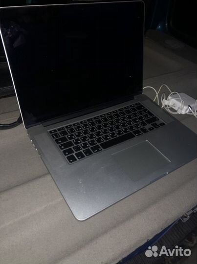 Apple MacBook Pro