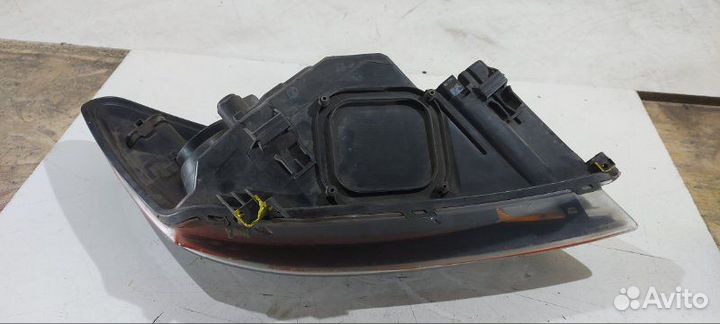 Фара галогеновая передняя левая Ford Focus