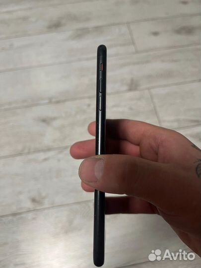 Телефон iPhone 7 plus 128gb