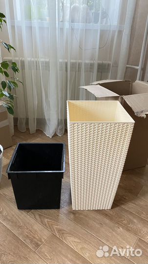 Кашпо напольное высокое