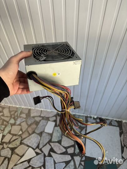 Блок питания