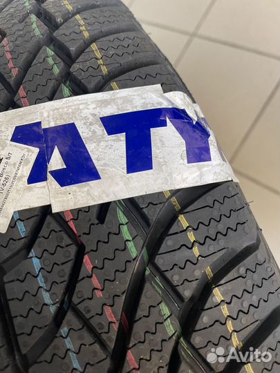 Viatti Bosco S/T V-526 235/65 R17 104T