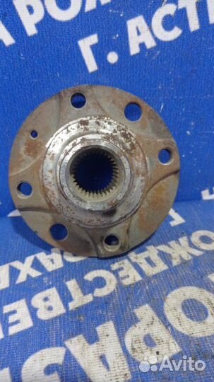 Передняя ступица Opel Zafira A минивен Z18XE 2000