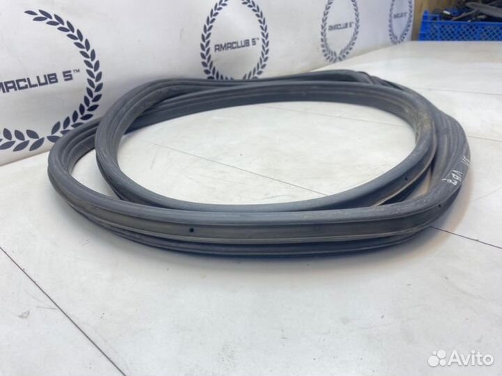 Уплотнитель проёма задний левый Opel Vectra B