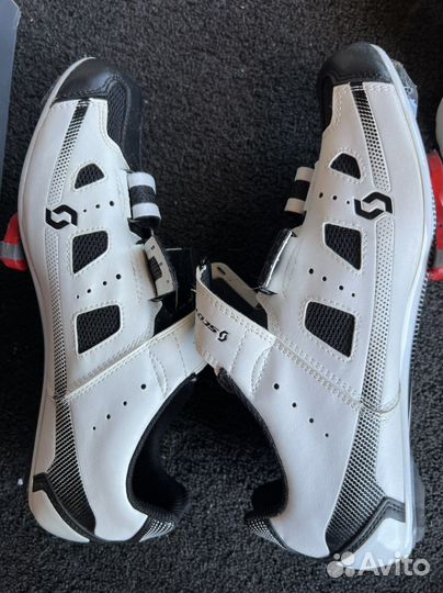 Велоботинки