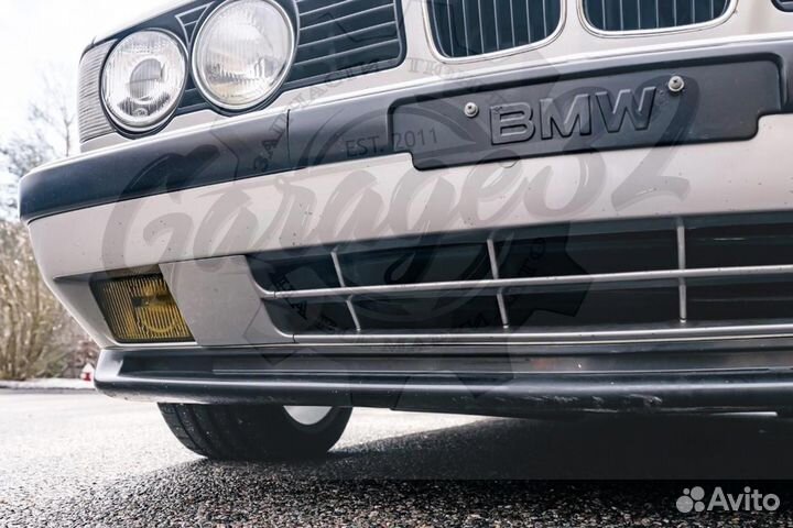 Передний бампер 