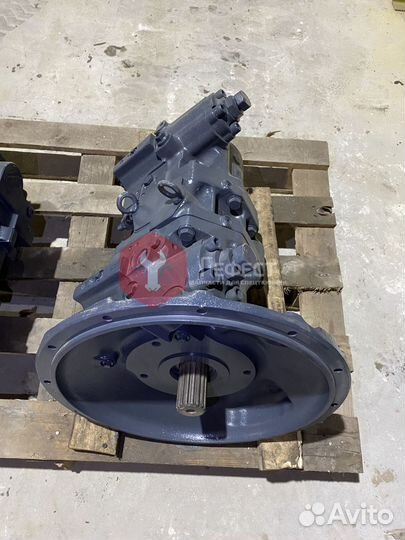 Гидравлический насос Komatsu PC200-6S