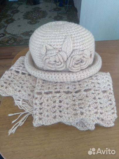 Шляпка и шарф