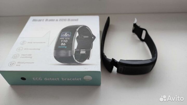 Фитнес браслет