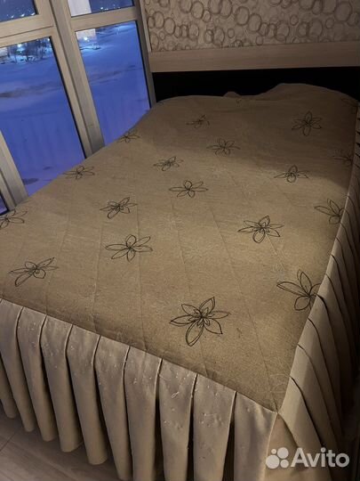 Покрывало на кровать бу