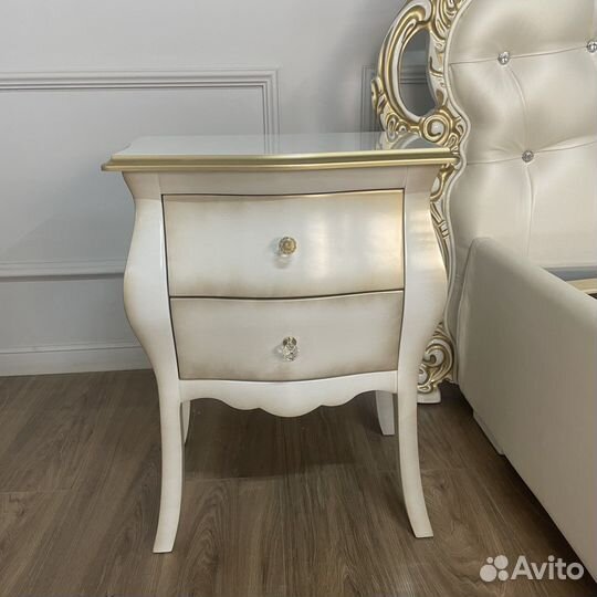 Прикроватная тумба с доставкой Sardinia