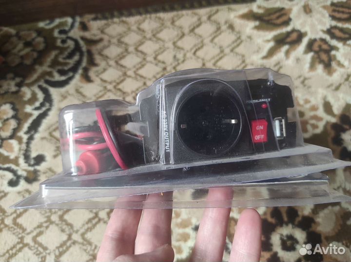 Автомобильный преобразователь напряжения