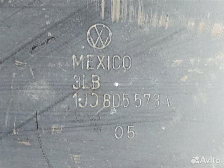 Усилитель переднего бампера VW Golf 4 (1997-2004г